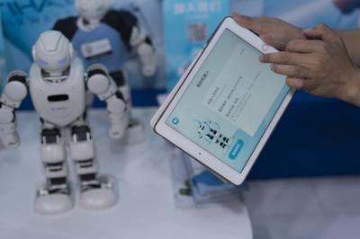 UBTECH攜手編程機器人，為開學季獻上最佳智能禮物