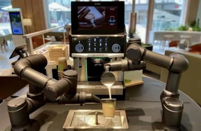樂由我奶茶機器人 引領智能銷售新潮流